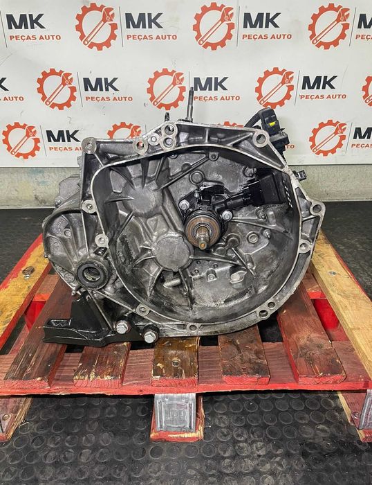 Caixa velocidades automática Citroen C4/Peugeot 3008/5008 Ref: 20DS85