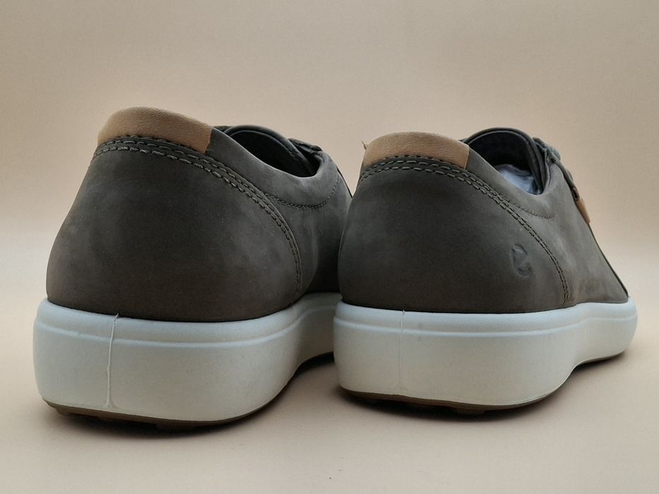 Кеди ECCO Soft  7 Нові 42р.