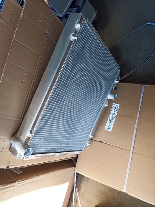 Radiador alumínio jeep Cherokee