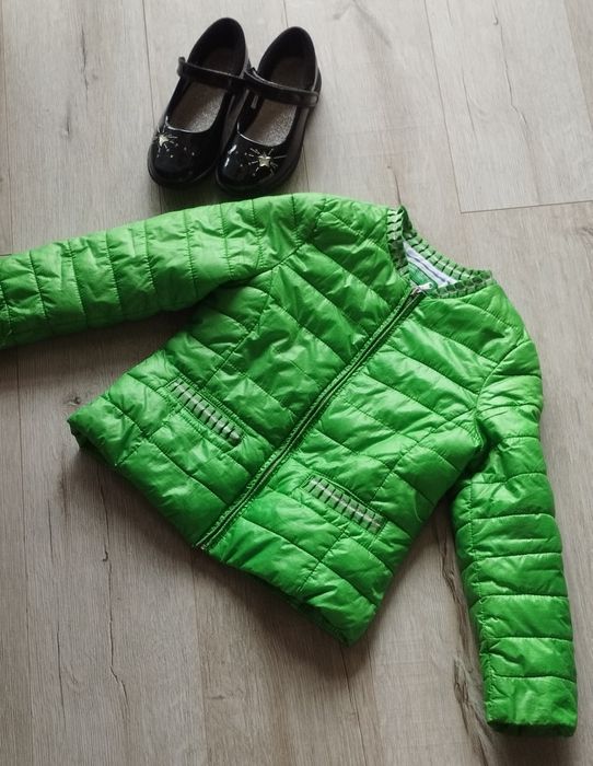Синтепонова курточка на 4/5 років