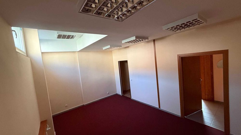 Lokal użytkowy, ul. Wolności 2 Krapkowice centrum