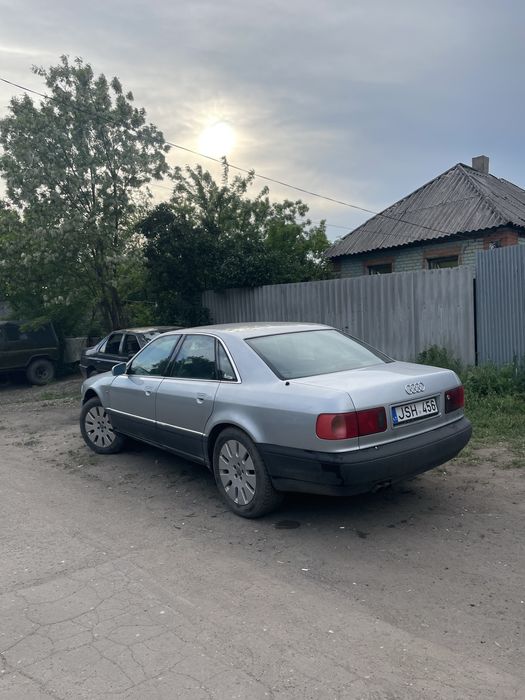 Audi A8 3.7 Quattro