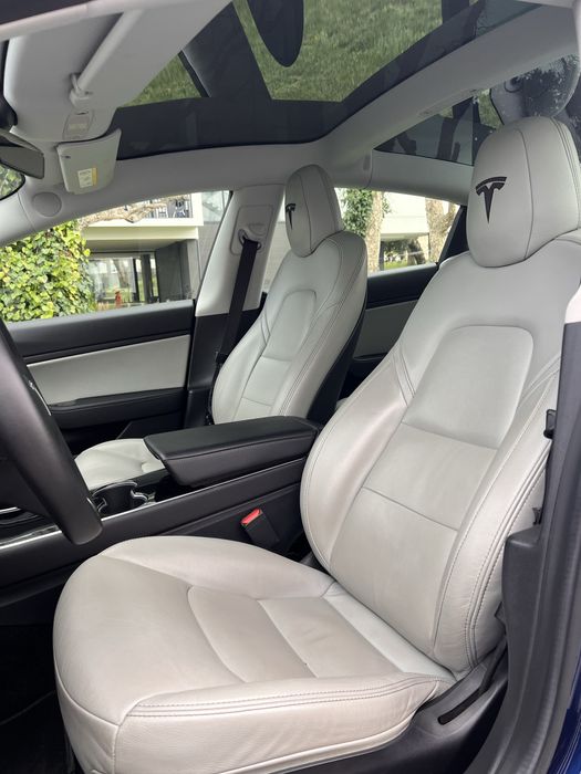 Tesla Model 3 standard range plus