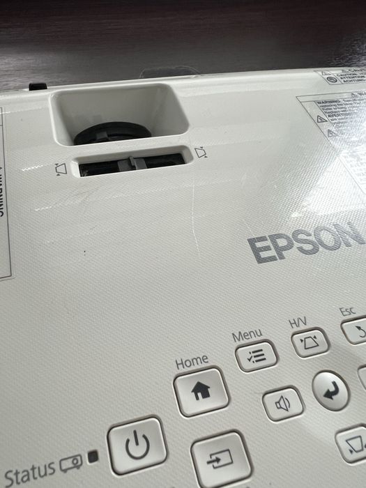 Projektor EPSON EH-TW650