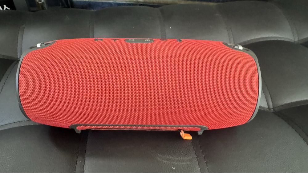 Оригінальна JBL  XTREME red