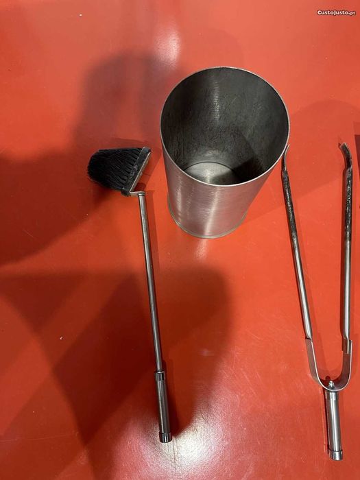 Conjunto de utensílios para chaminé em inox