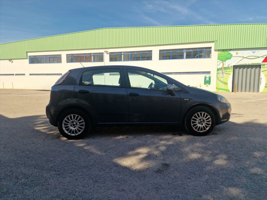 Fiat Punto 1.2 Gasolina 70cv
