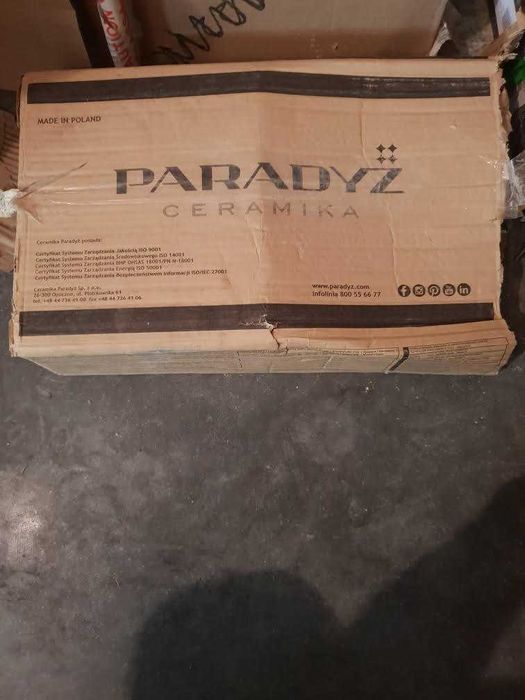 Płytki  Paradyż.