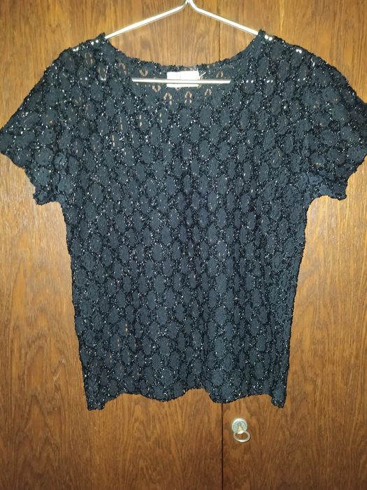 Нарядная блузка,футболка