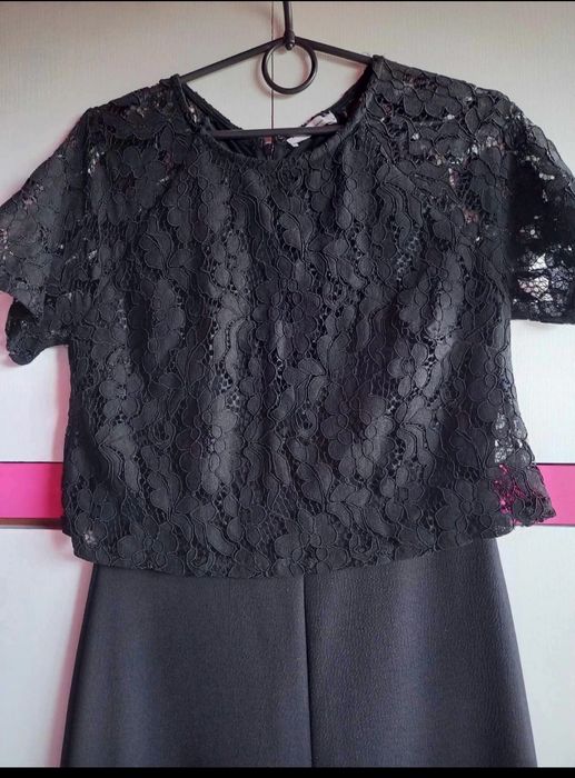 Elegancki czarny kombinezon 36