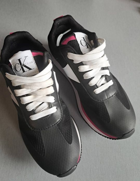 Nowe sneakersy Calvin Klein 36