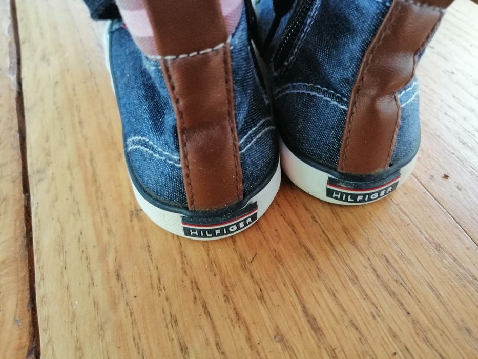 Buty trampki Tommy Hilfiger dla Chłopca r 23
