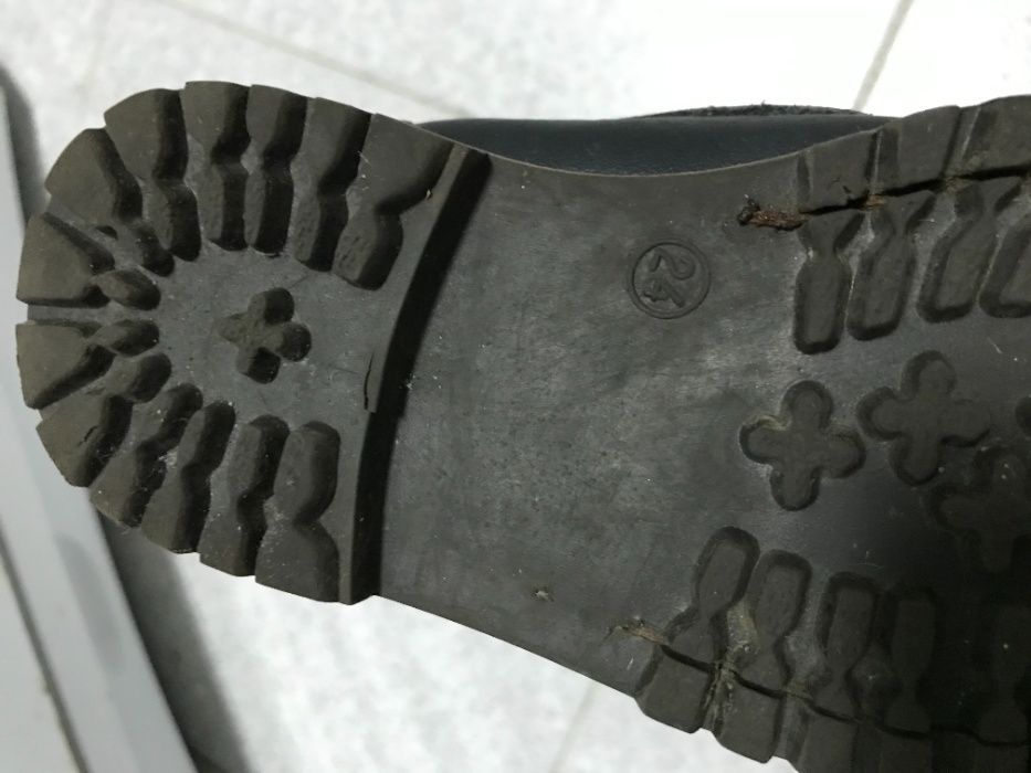 sapatos clássicos 24