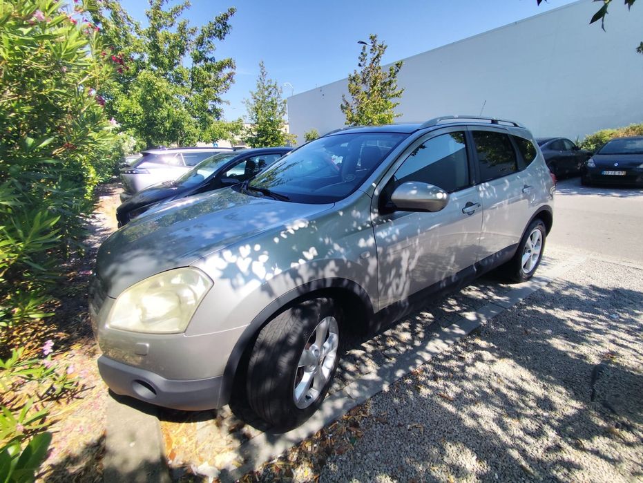 Nissan qashqai +2 2.0dci
