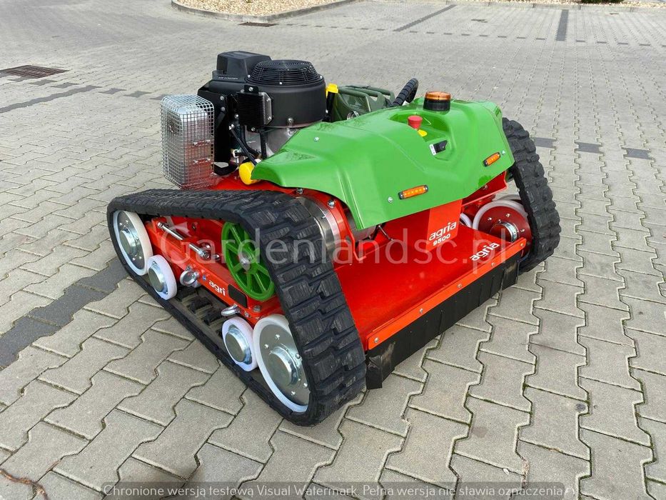 Kosiarka (robot) mulczująca AGRIA 9500, koszenie stromych terenów