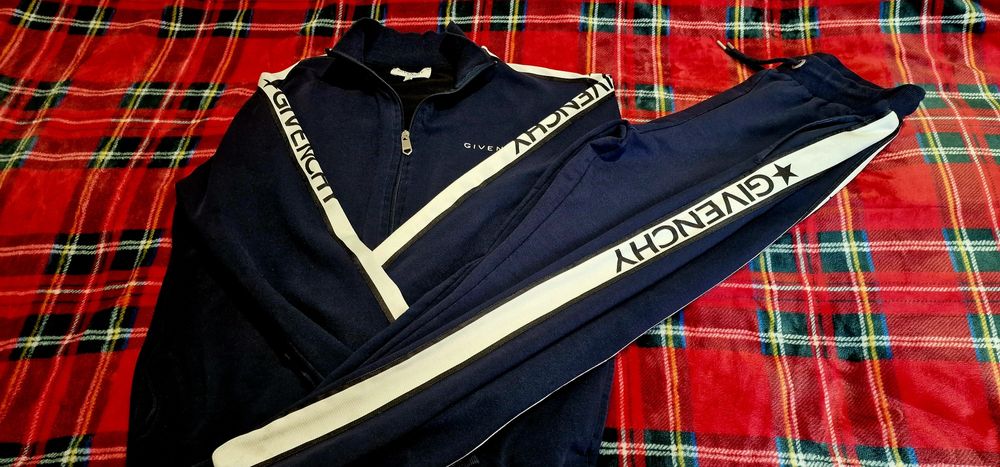 Спортивний костюм Givenchy