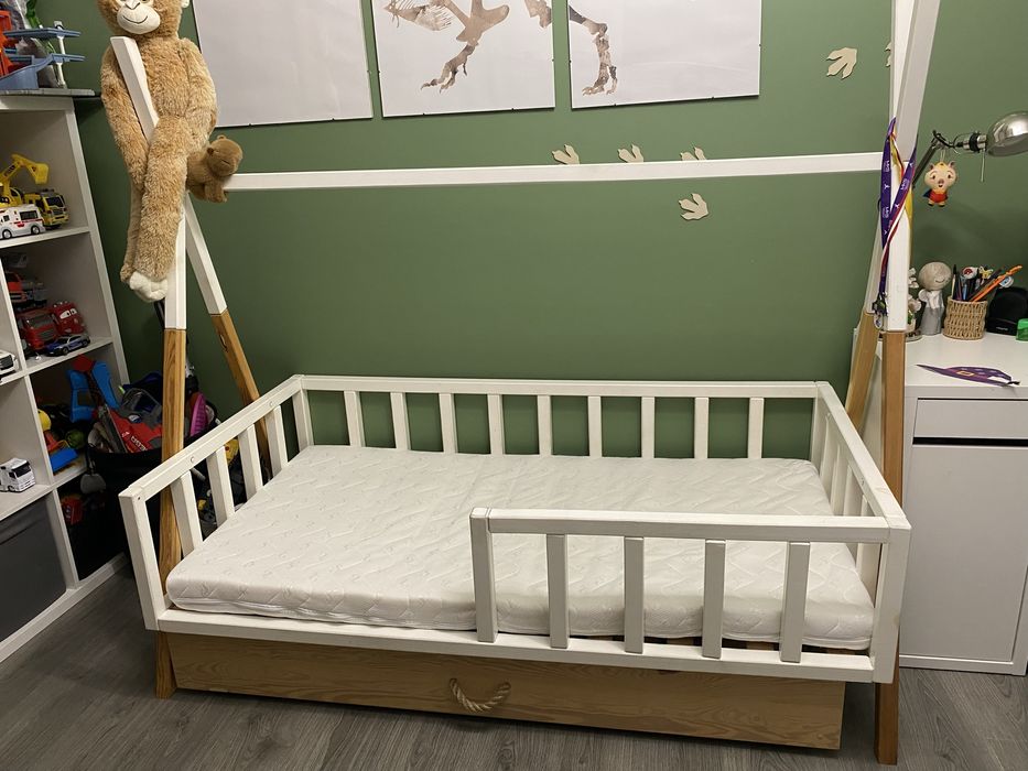 Łóżko drewniane Tipi