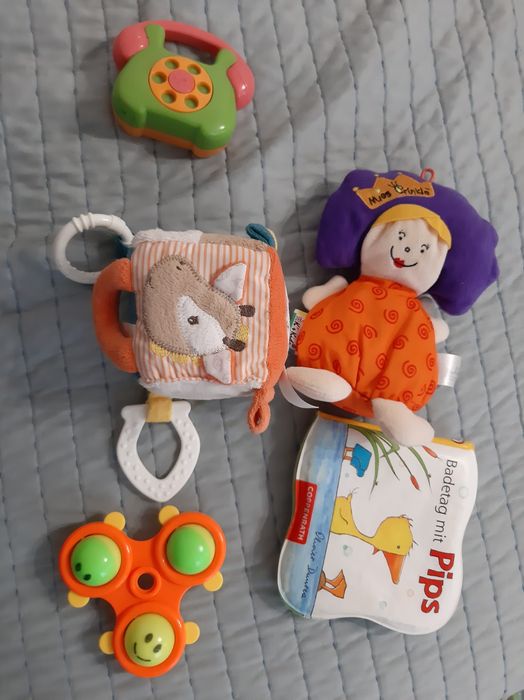 Дуга на коляску, набір іграшок для малюка, ведмедик на кол
