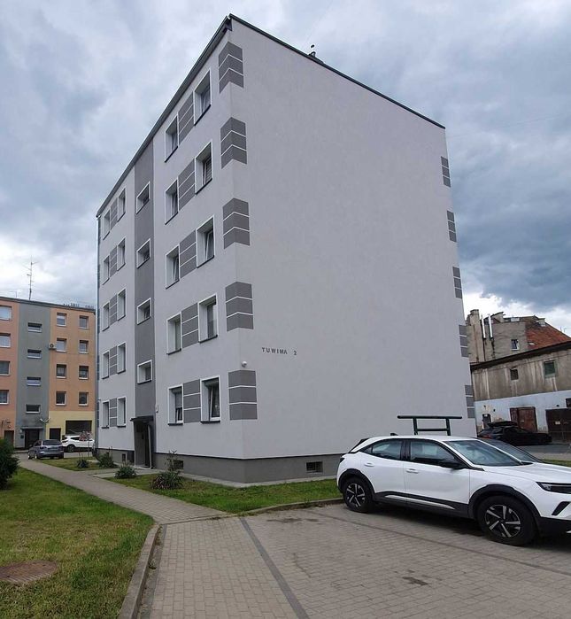 2 pokojowe mieszkanie z loggią (balkon) 44,5m2, 3 piętro, centrum miasta