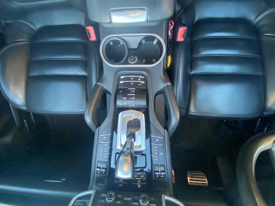 Porsche Cayenne S E-Hybrid