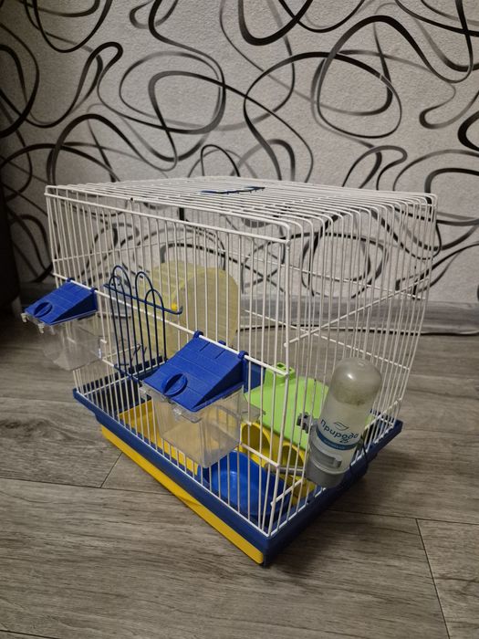 Клетка для попугая / хомяка