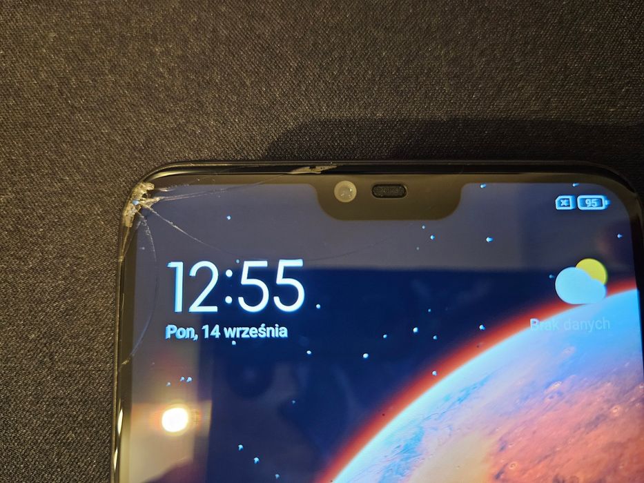 Xiaomi Mi 8 Lite + 3 etui gratis