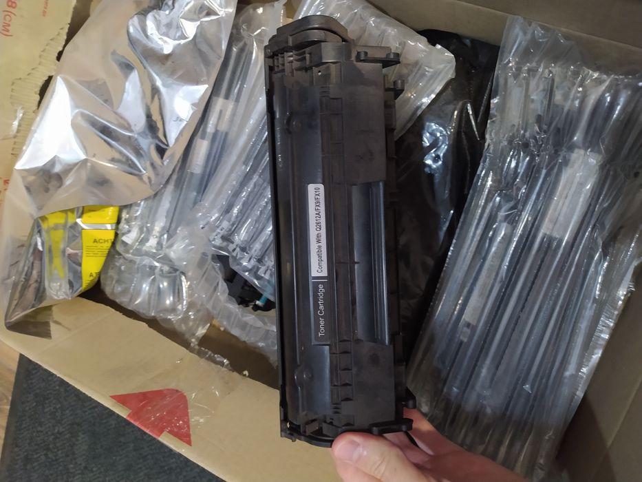 Картридж Q2612A для принтера HP