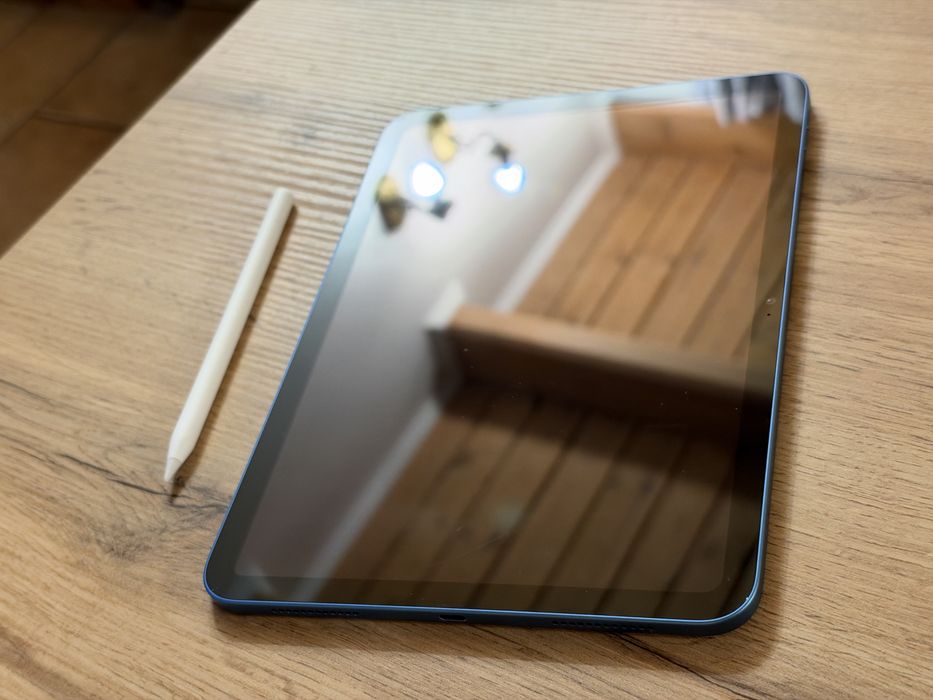 iPad A16 128GB 40 cykli 100% bateria