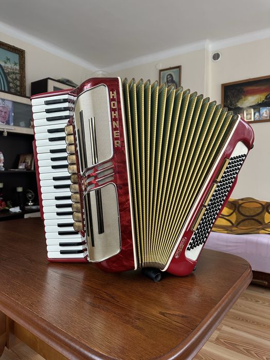 Akordeon HOHNER Atlantic 4 DE LUXE