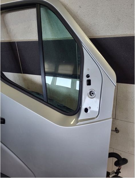 drzwi prawy przód prawe GKY TEKNH Opel Movano B lift Master III