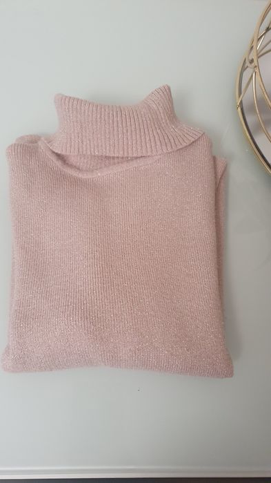 Camisola de gola alta para menina