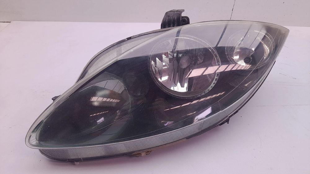 Ótica / farol esquerda SEAT Altea (5P1)