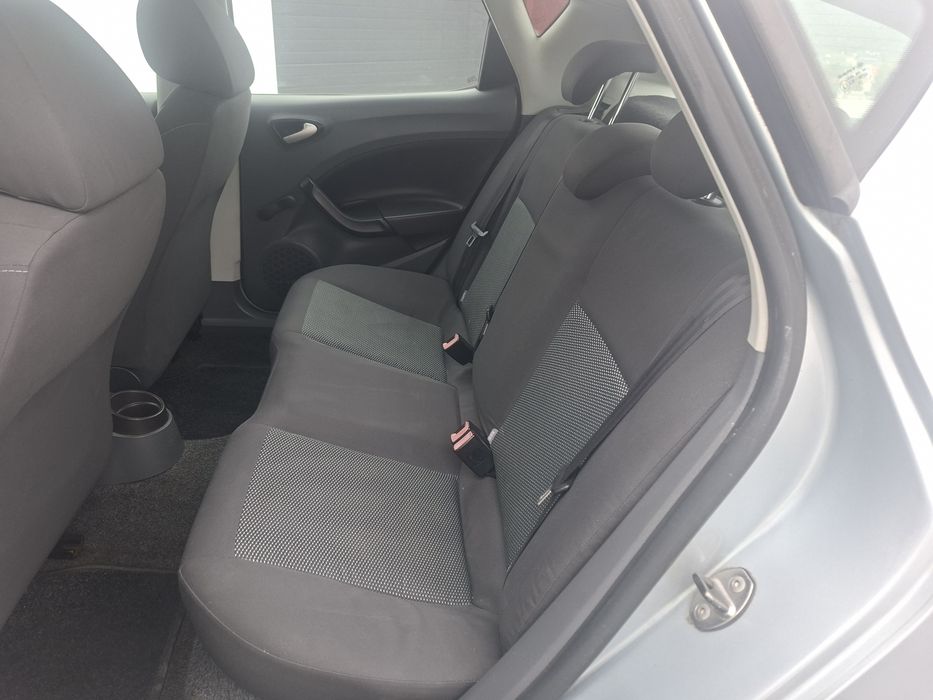 Seat ibiza 1.4tdi 2010