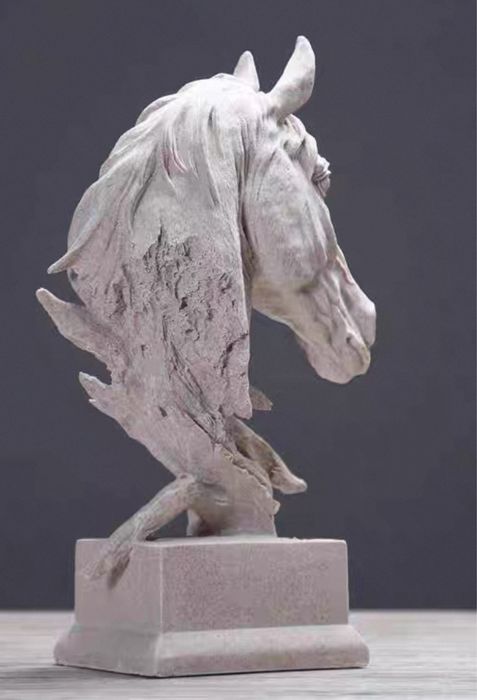Escultura cabeça de cavalo com 36cm