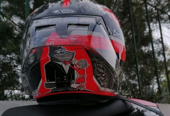 Vendo Capacete X-lite  full Carbono tamanho M