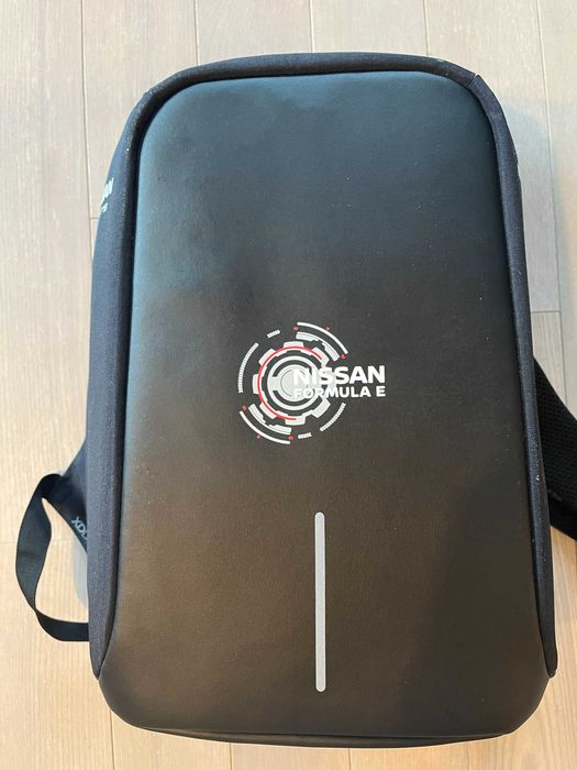 Plecak antykradzieżowy XD Design Nissan Formula E