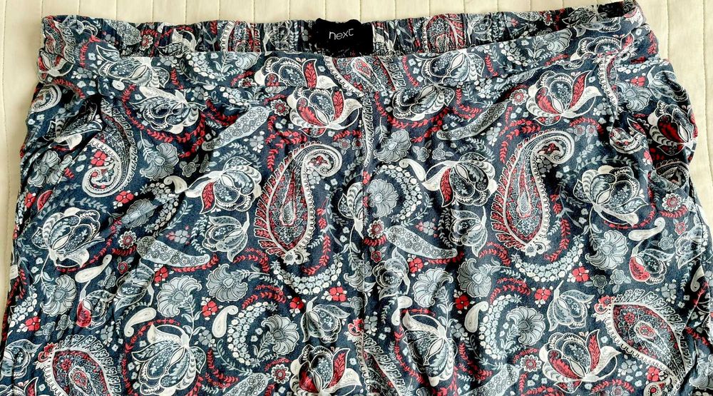 Nexy spodnie letnie przewiewne super wzory roz. 14 XL 42