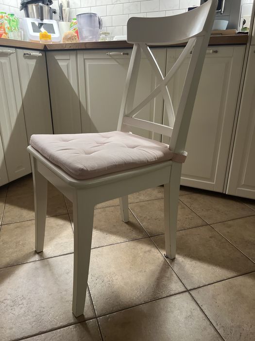 Krzesła Ikea 4x z poduszkami