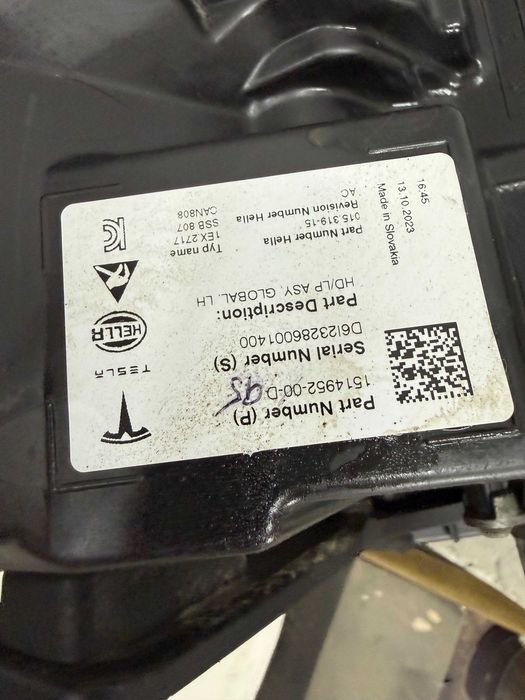 Фара права ліва Tesla Model 3 фара Тесла рест/дорест фара Тесла тройка