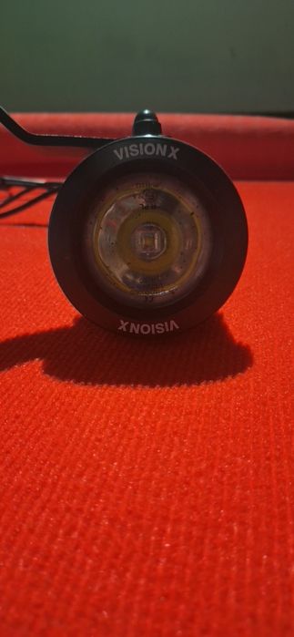 Faróis VisionX Halo