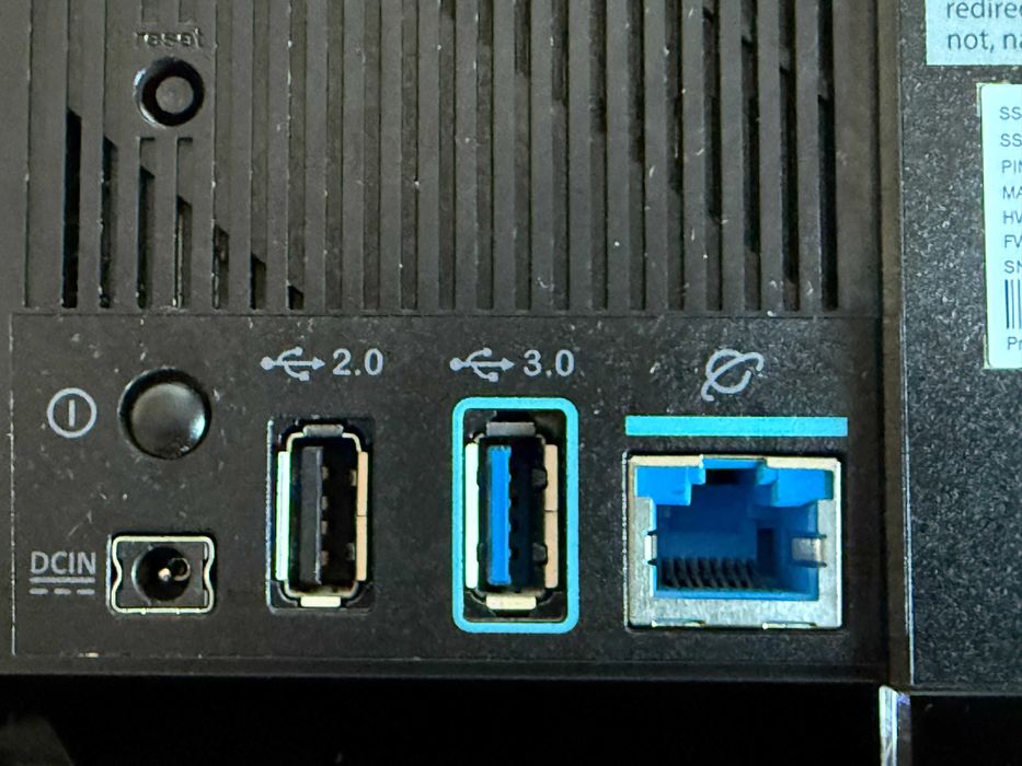 Router ASUS AiMesh C2900 RT-AC86U