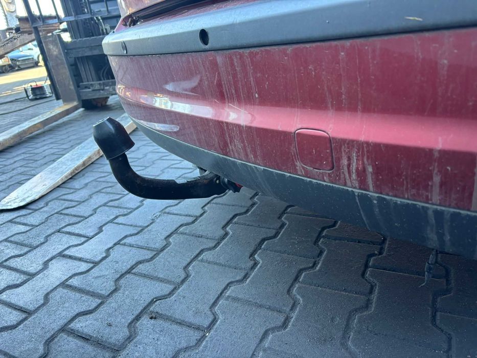 Hak holowniczy Ford Focus MK2 hb wypinany kluczyk