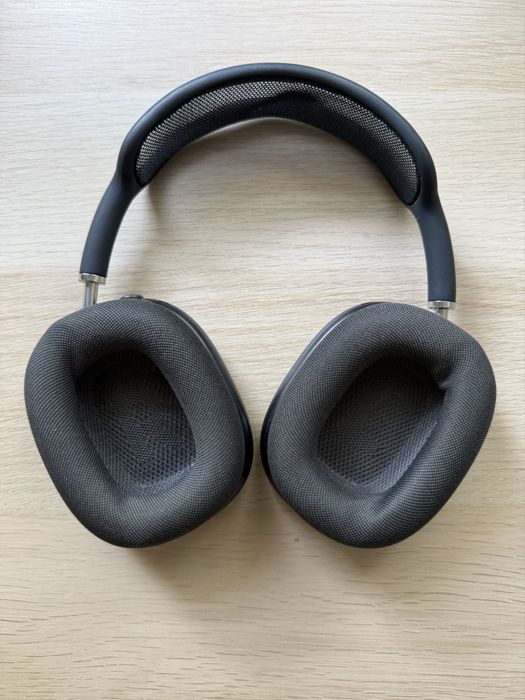 Airpods max lightning