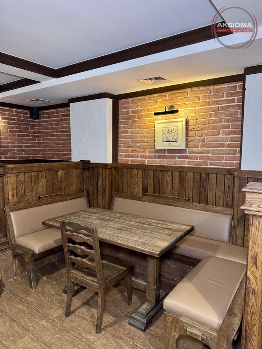 Оренда фасадного приміщення в районі вокзалу