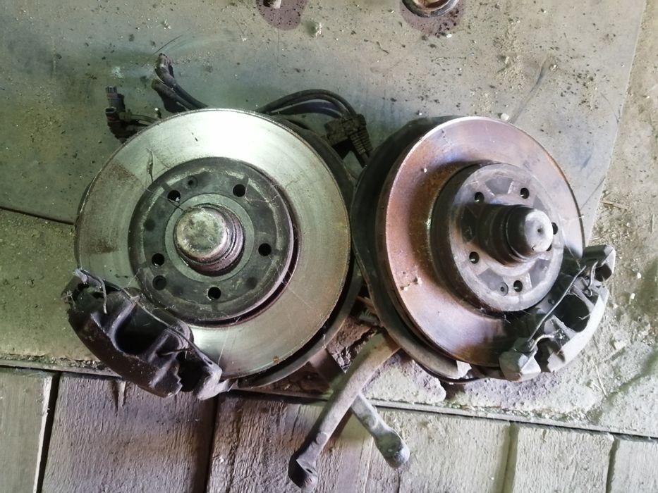 Цапфа Ступица Поворотный кулак Супорт w210