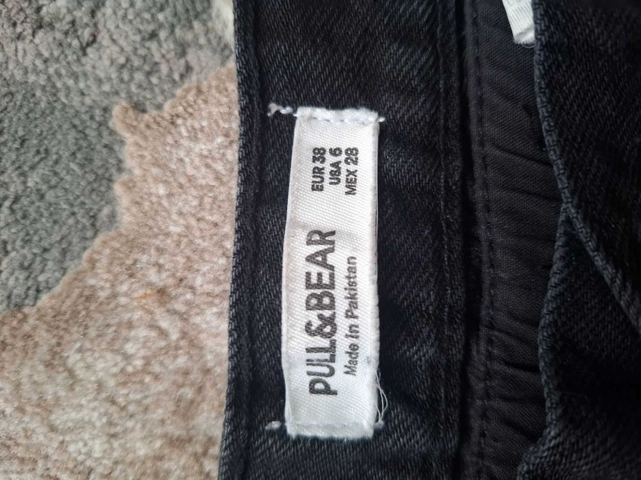 Джинси чоловічі, чорного кольору, стан відмінний. Довжина 95, от 39