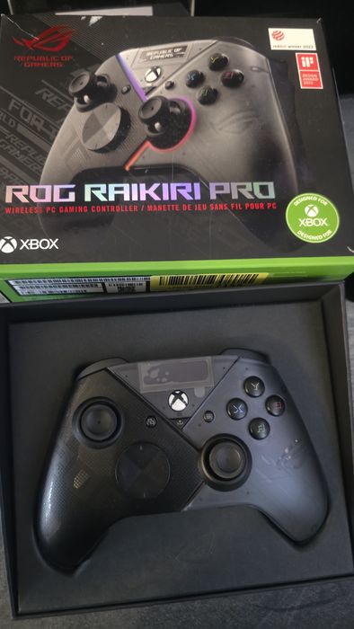 Pad Asus ROG Raikiri PRO
