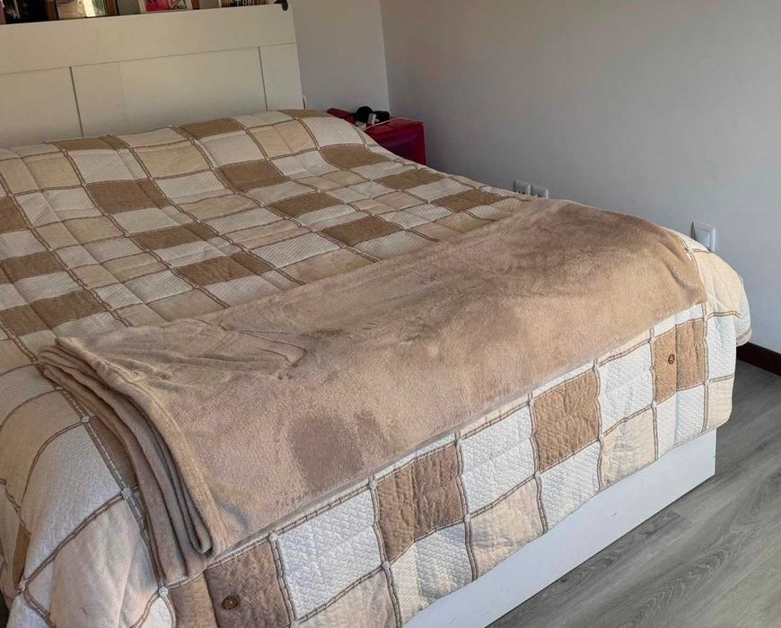 Cama Brimnes + Cabeceira + Colchão + estrado 140x 200