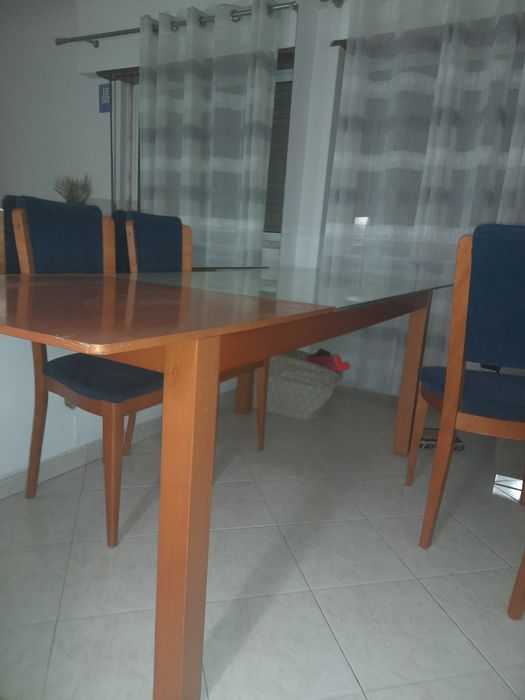 Mesa grande familiar