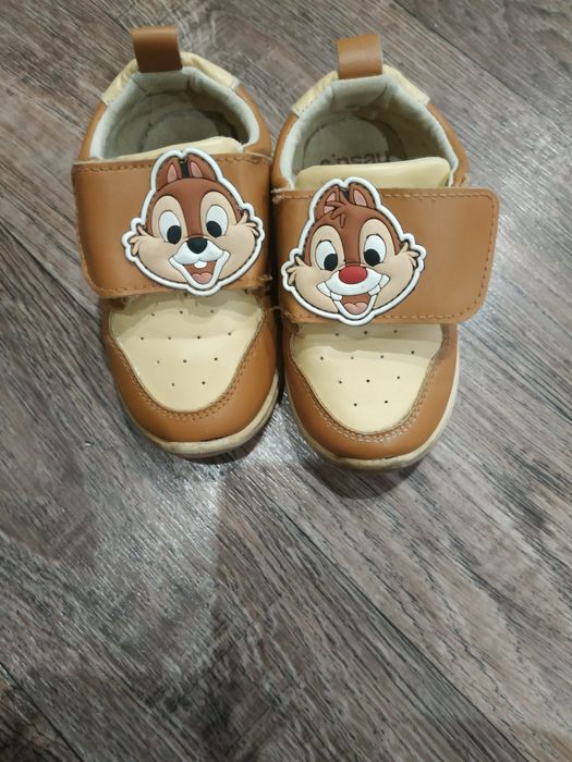 Взуття дитяче розмір 24